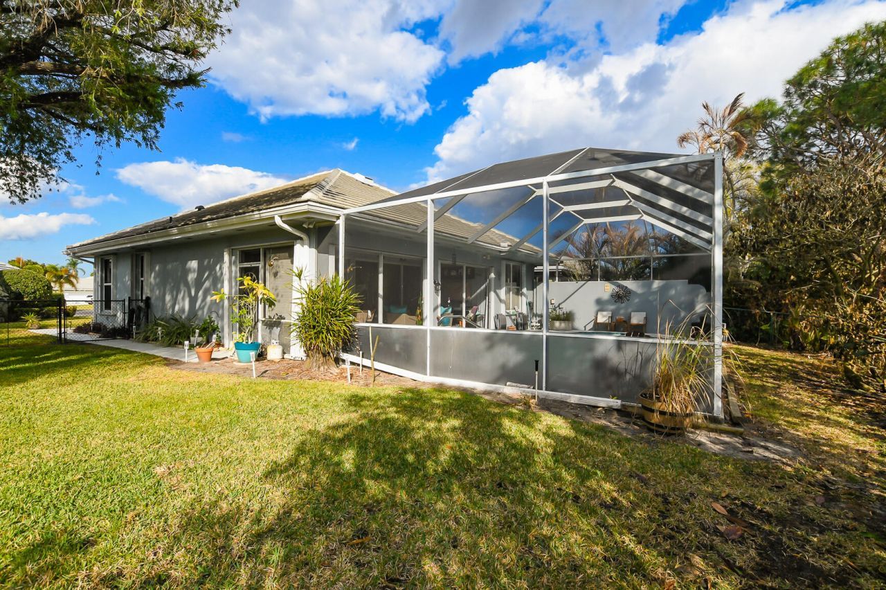 156 NW Bentley Circle, Port Saint Lucie, FL 34986 Photo