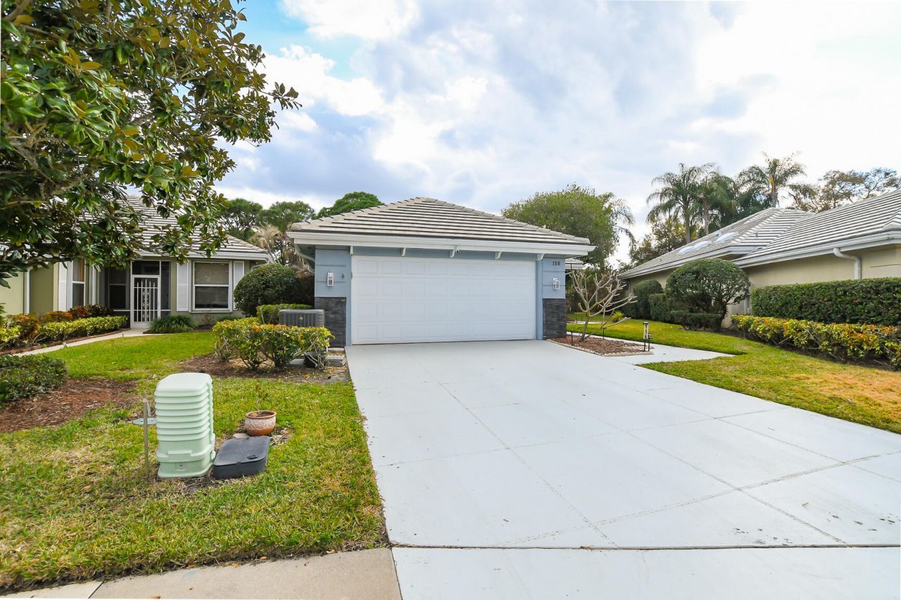 156 NW Bentley Circle, Port Saint Lucie, FL 34986 Photo
