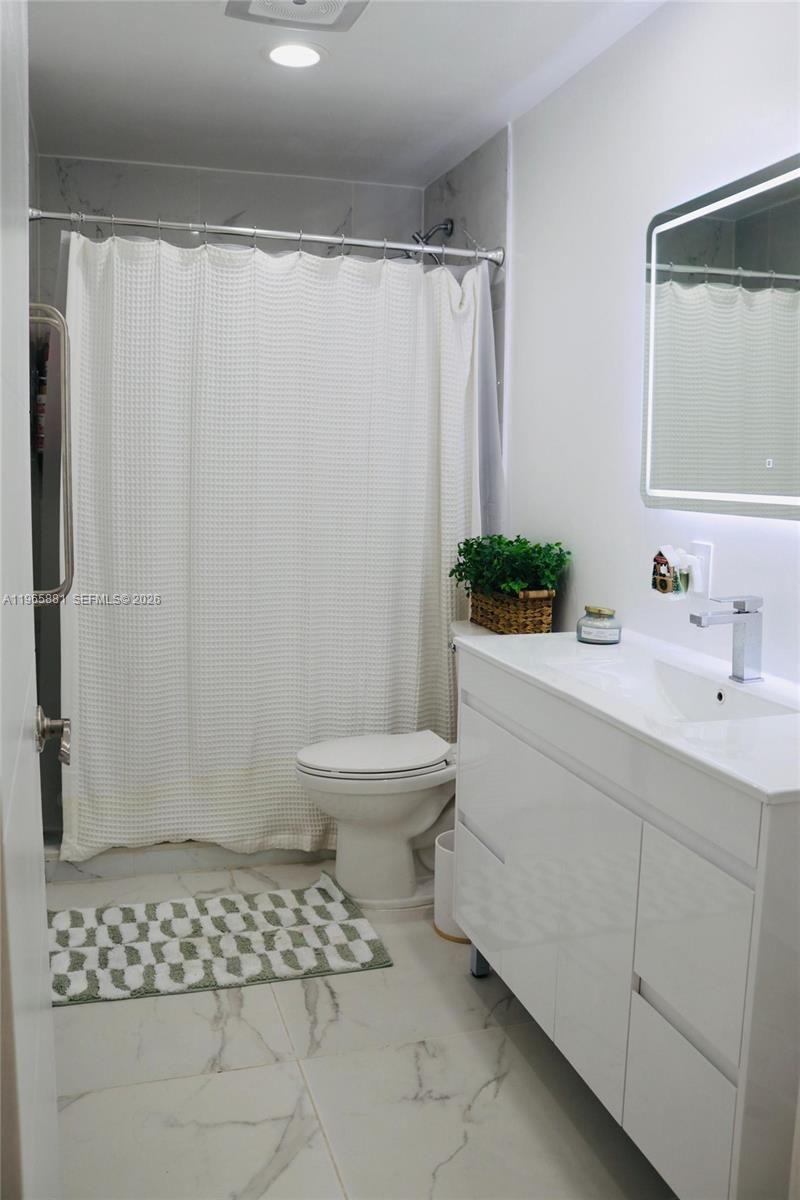 3521 SW 99th Ct, Miami, FL 33165 Photo