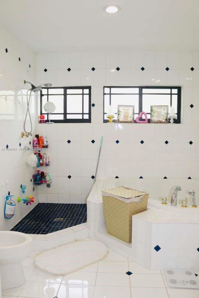 3521 SW 99th Ct, Miami, FL 33165 Photo