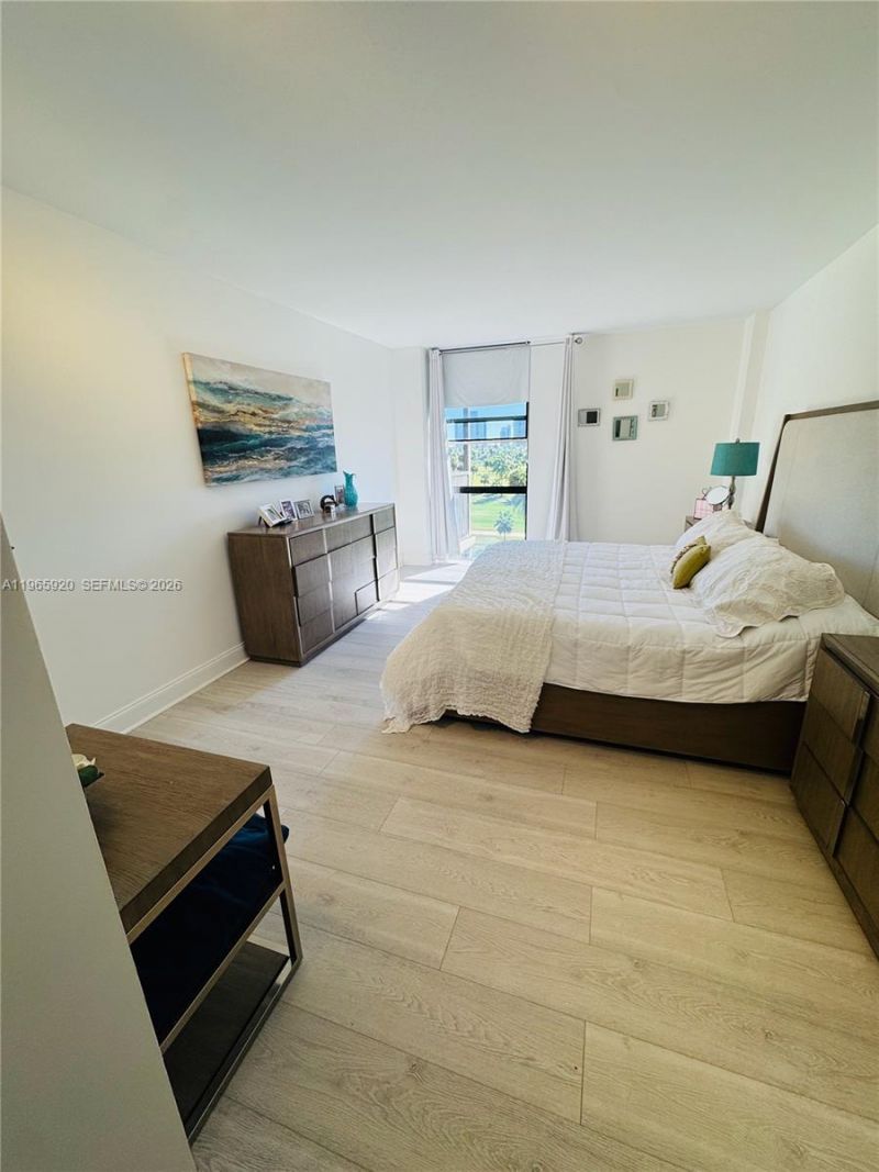 20335 W Country Club Dr, Unit 608, Aventura, FL 33180 Photo