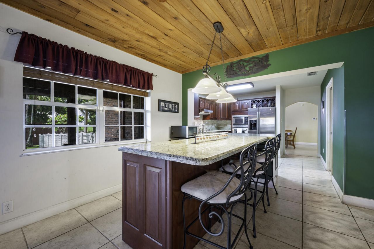 13348 Us Highway 441, Canal Point, FL 33438 Photo