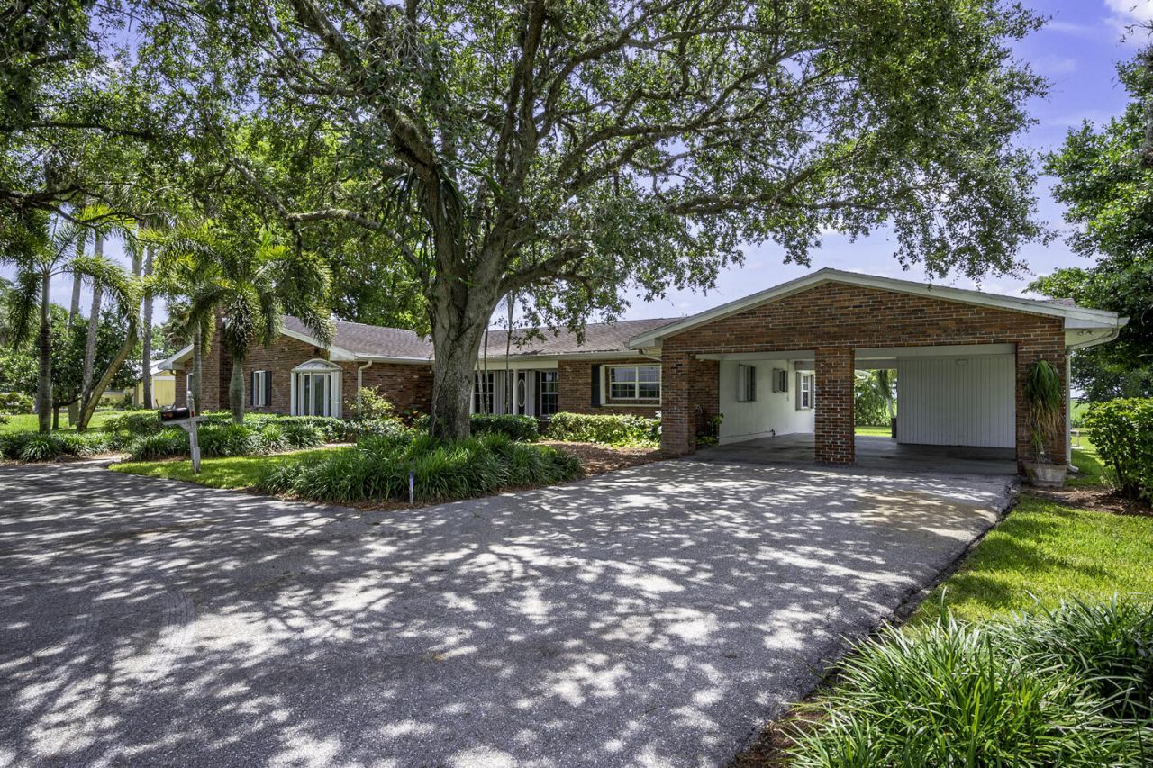 13348 Us Highway 441, Canal Point, FL 33438 Photo