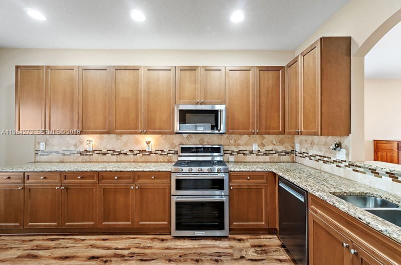 600 NW Treves Ct , Port Saint Lucie, FL 34986 Photo