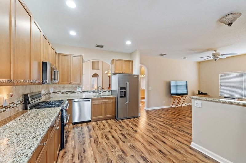 600 NW Treves Ct , Port Saint Lucie, FL 34986 Photo