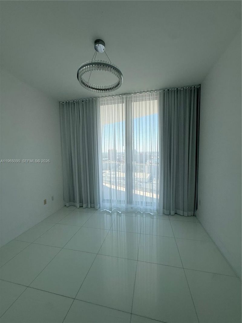 16901 Collins Ave , Unit 1905, Sunny Isles Beach, FL 33160 Photo