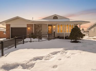 201 Ely Drive S, Northville, MI 48167