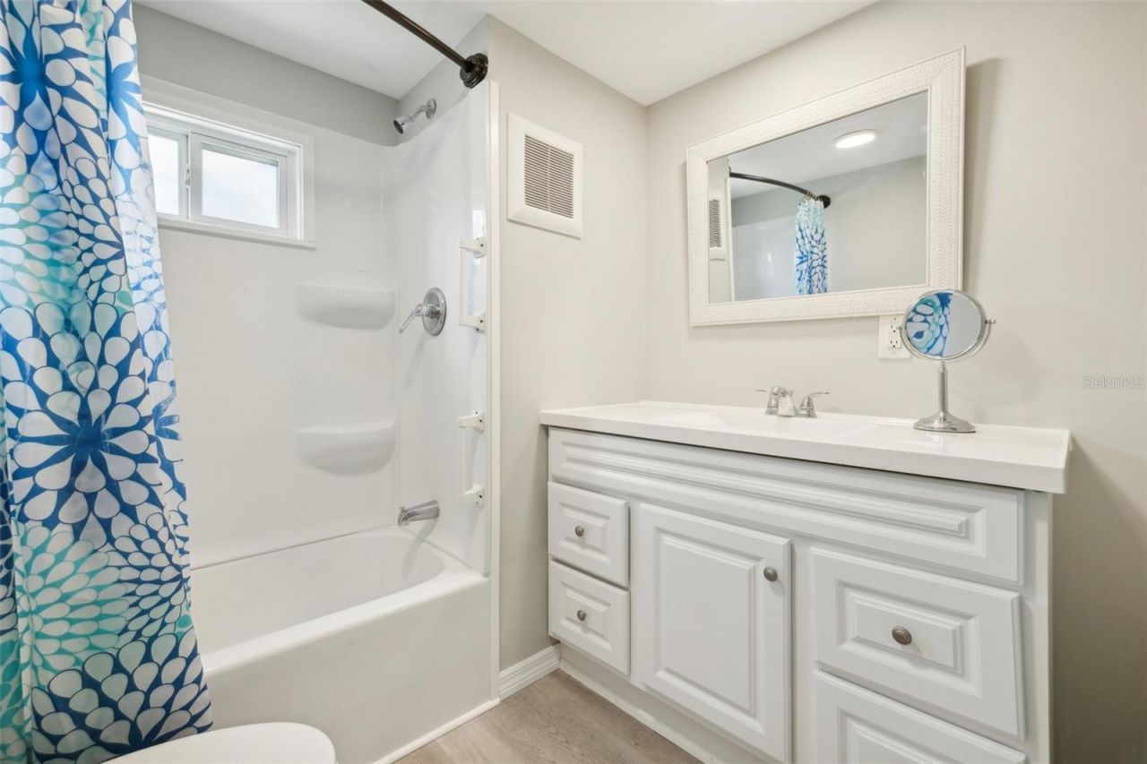 1600 Old Coachman Road, Unit 303, Clearwater, FL 33765 Photo
