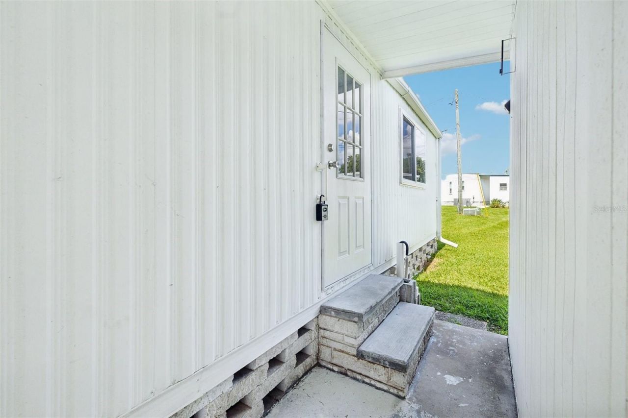 1600 Old Coachman Road, Unit 303, Clearwater, FL 33765 Photo