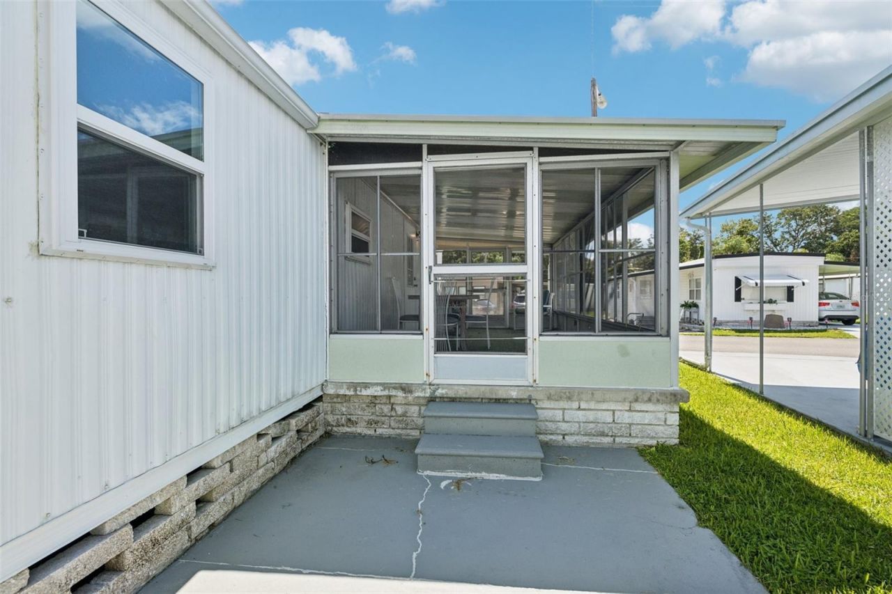 1600 Old Coachman Road, Unit 303, Clearwater, FL 33765 Photo