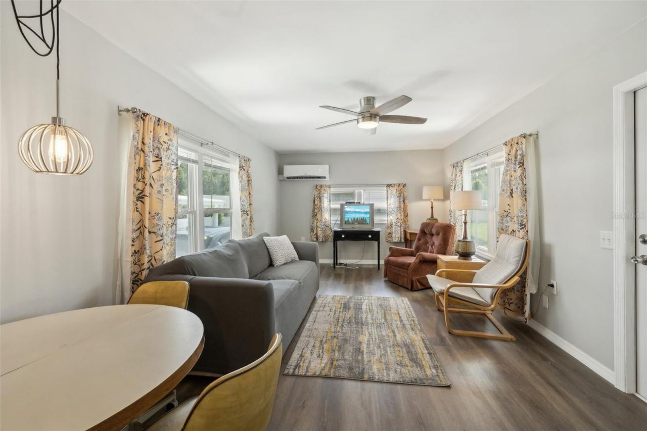1600 Old Coachman Road, Unit 303, Clearwater, FL 33765 Photo