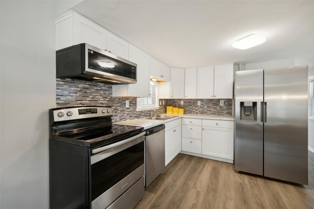 1600 Old Coachman Road, Unit 303, Clearwater, FL 33765 Photo