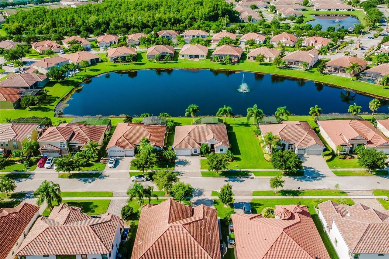 2591 Swoop Circle, Kissimmee, FL 34741 Photo