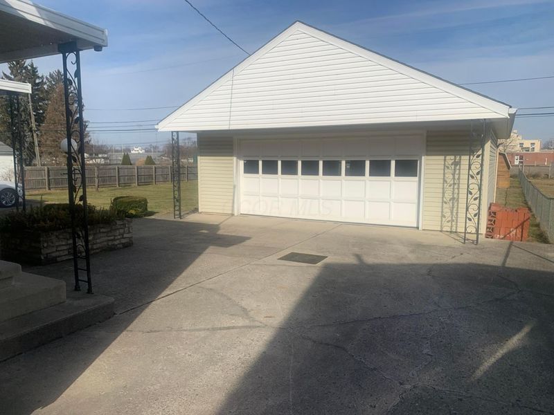 4174 Wright Park, Columbus, OH 43213 Photo 2