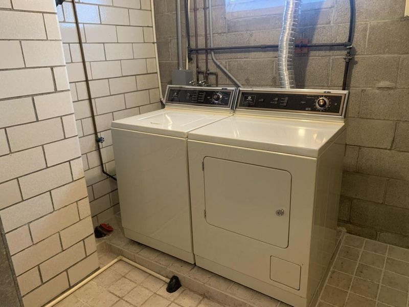 4174 Wright Park, Columbus, OH 43213 Photo 32