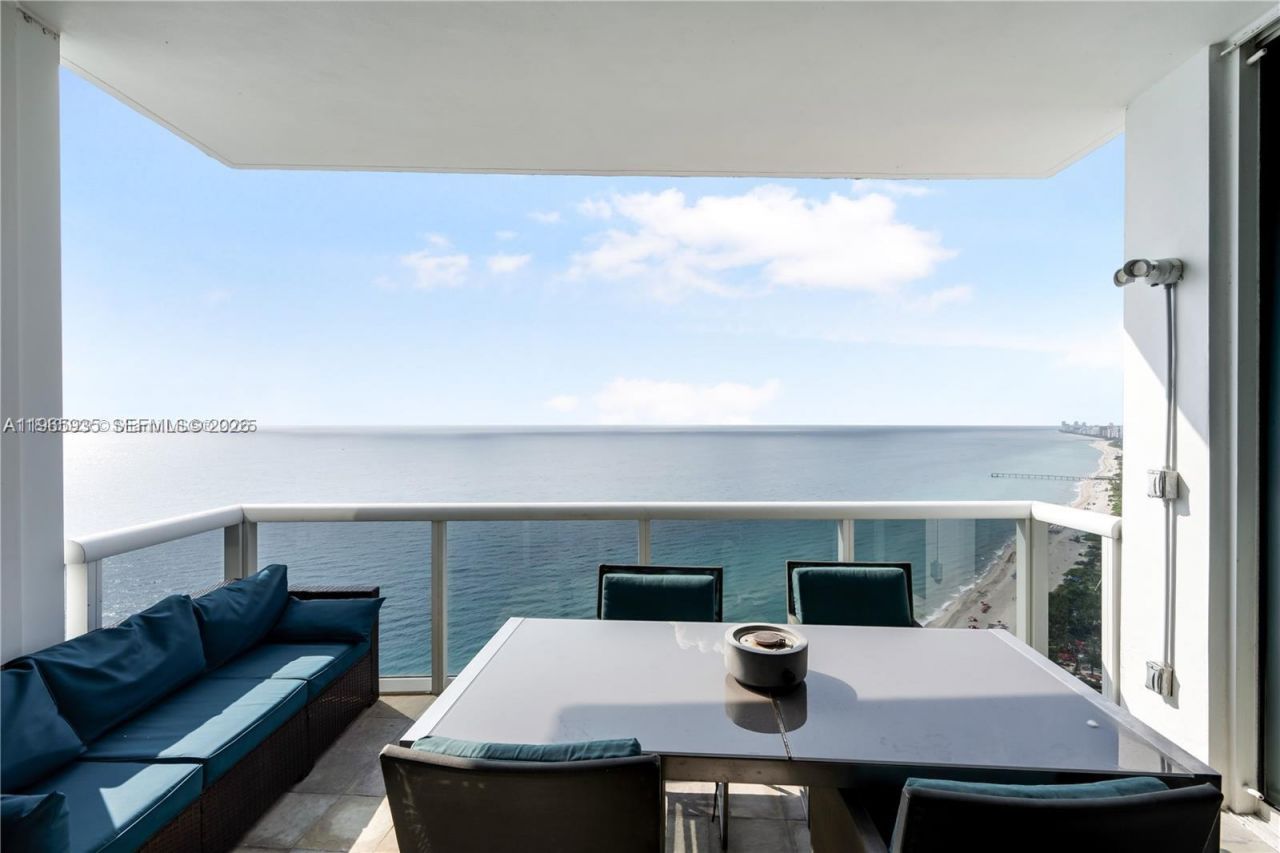 18101 Collins Ave , Unit 5008, Sunny Isles Beach, FL 33160 Photo