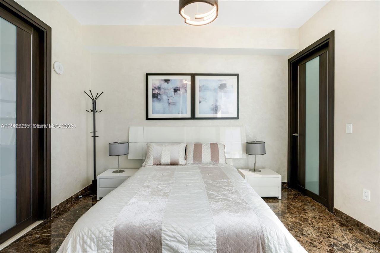 18101 Collins Ave , Unit 5008, Sunny Isles Beach, FL 33160 Photo