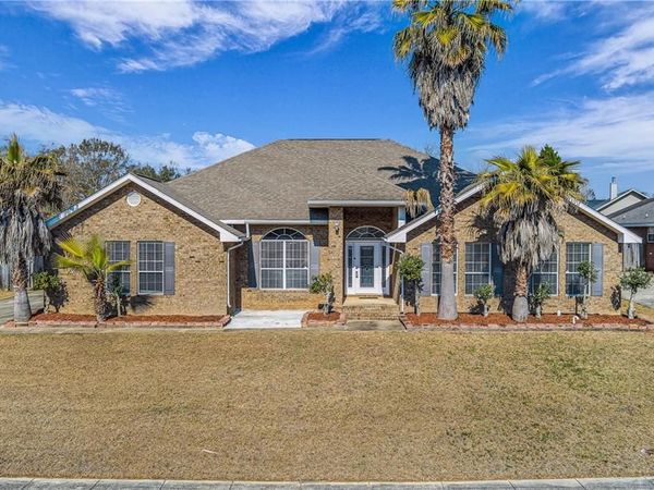 8270 Mossberg Drive N, Mobile, AL 36582