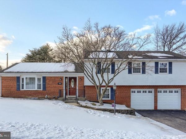 500 DEUBLER ROAD, CAMP HILL, PA 17011