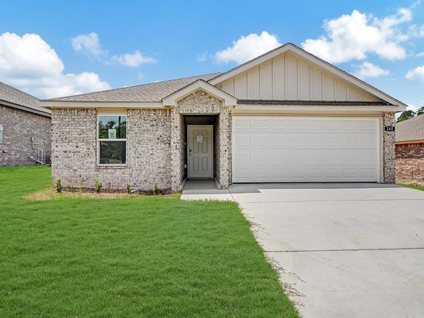 145 Stone Canyon Drive, Maumelle, AR 72113