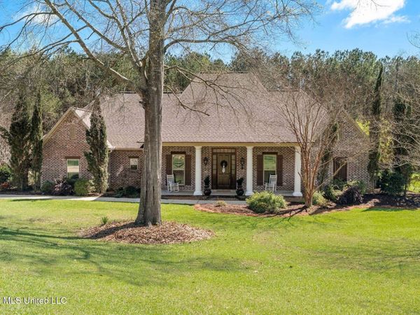 73 Eola Trail, Brookhaven, MS 39601