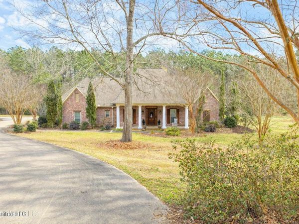 73 Eola Trail, Brookhaven, MS 39601