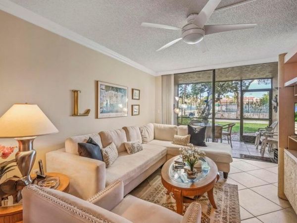 755 Dotterel Road, Unit 1105, Delray Beach, FL 33444
