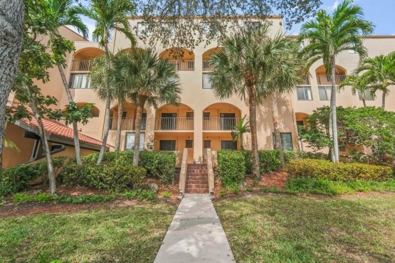 755 Dotterel Road, Unit 1105, Delray Beach, FL 33444 Photo