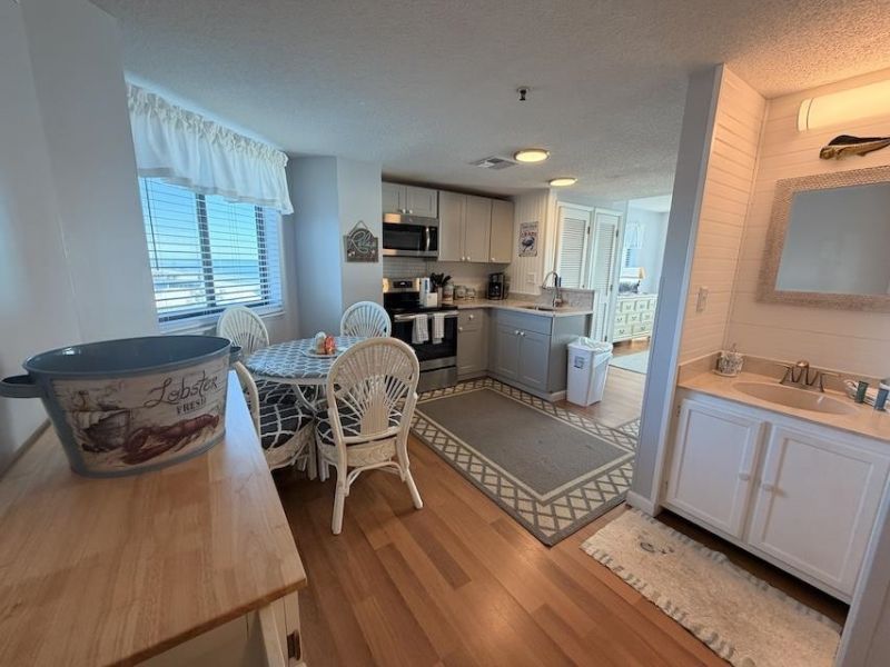 5905 S Kings Hwy.  Photo 11