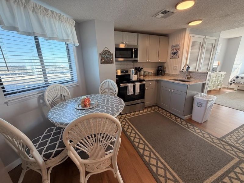 5905 S Kings Hwy.  Photo 12