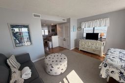 5905 S Kings Hwy.  photo 4