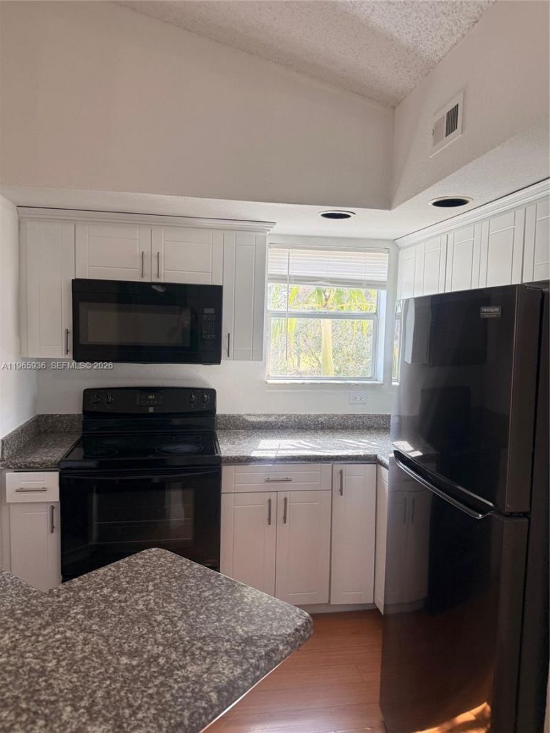 13060 Vista Isles Dr , Unit 227, Sunrise, FL 33325 Photo