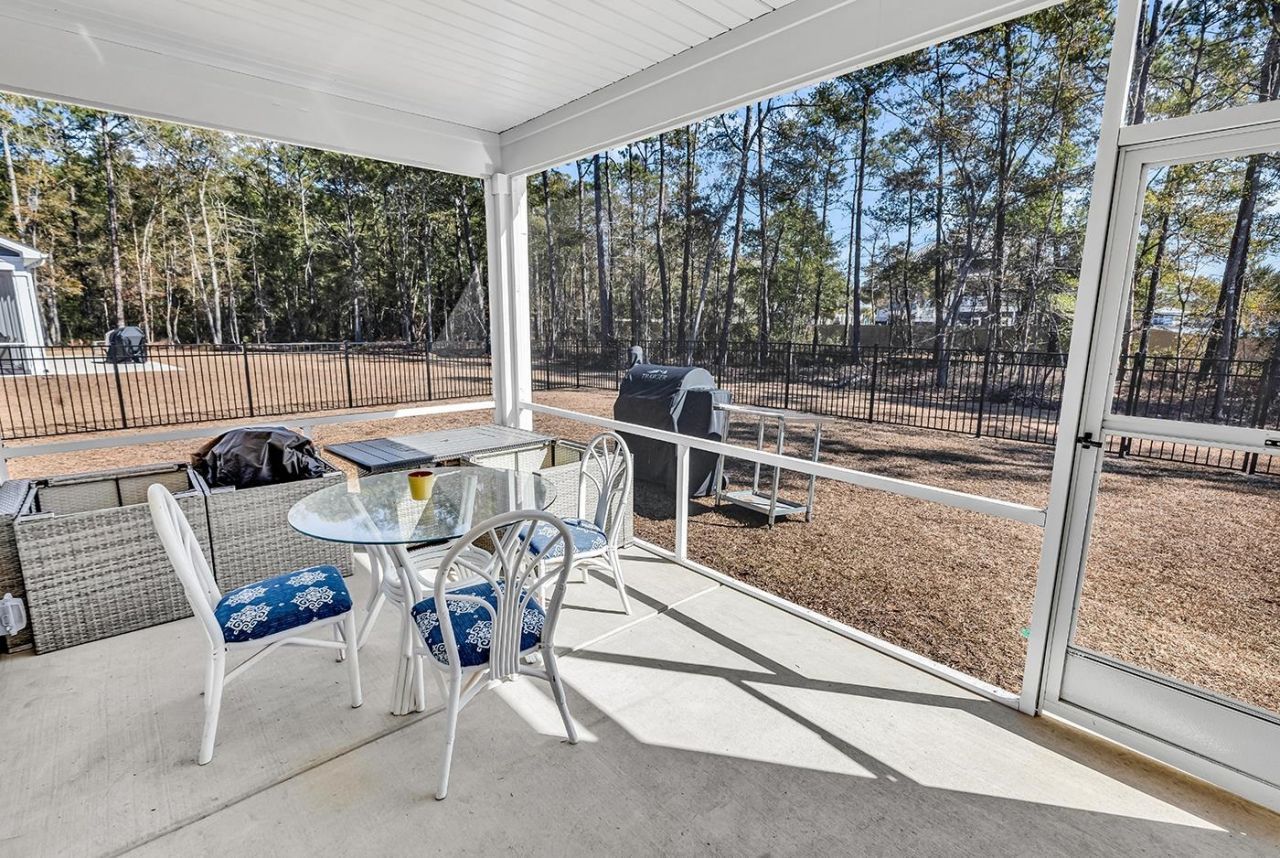 35 Northbrook Dr Photo 26