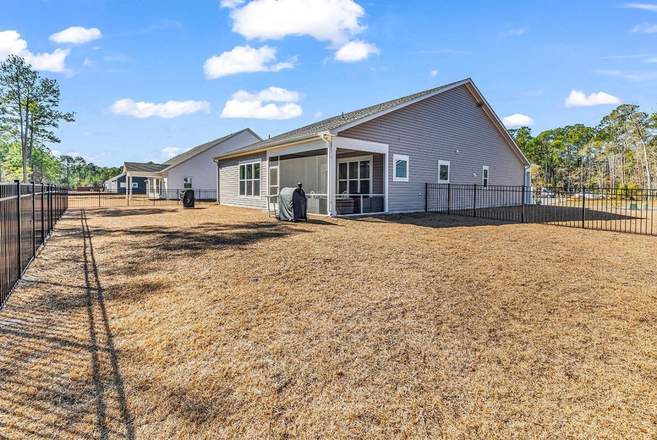 35 Northbrook Dr Photo 32