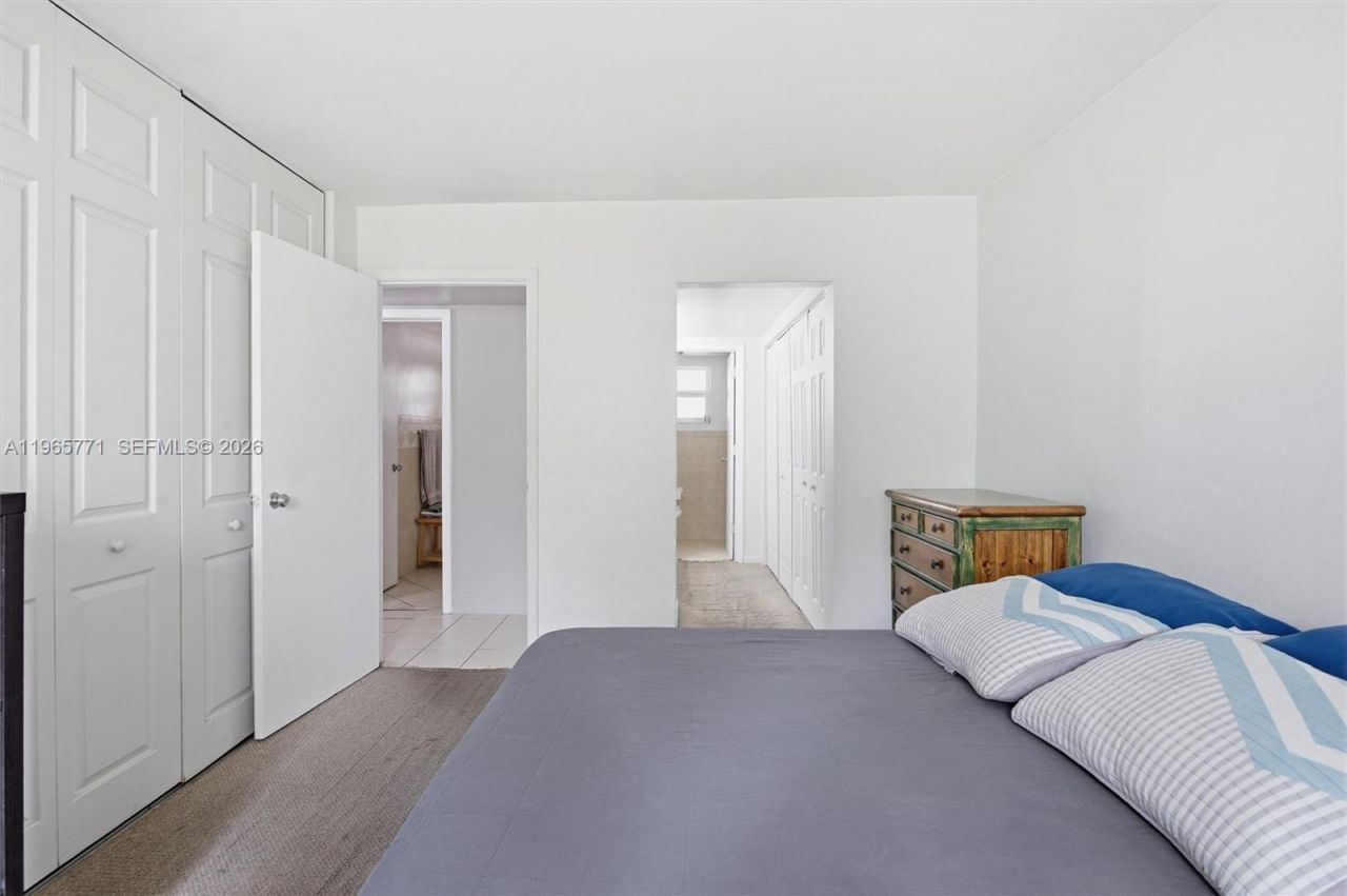 7400 Miami Lakes Dr, Unit D205, Miami Lakes, FL 33014 Photo