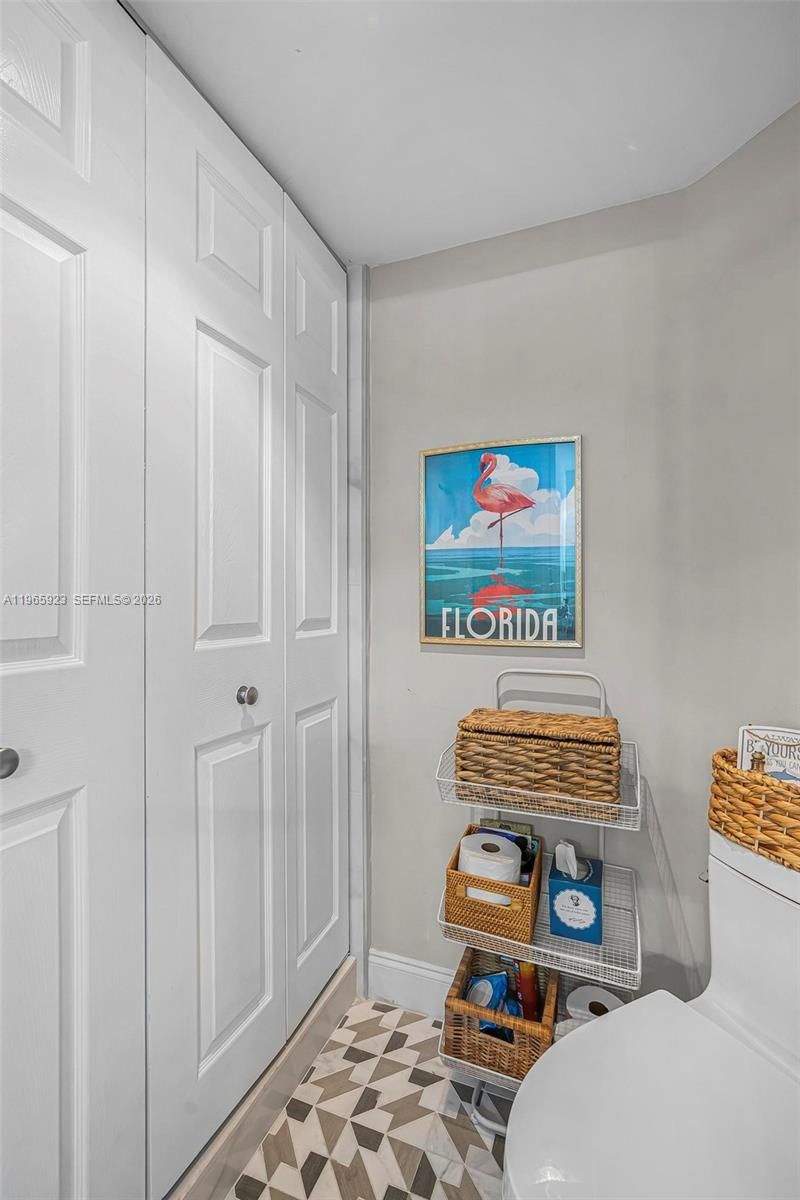 3500 Mystic Pointe Dr , Unit 604, Aventura, FL 33180 Photo