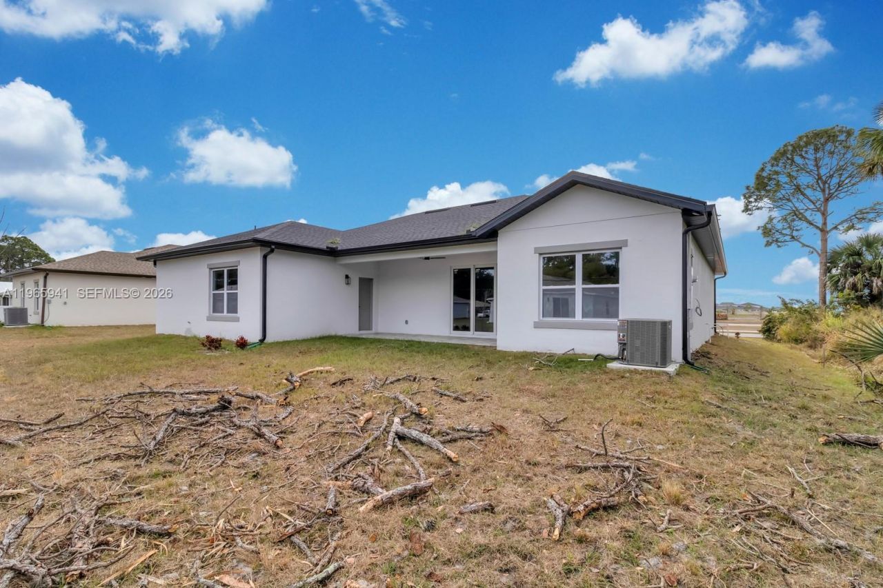 1821 Missouri , Palm Bay, FL 32907 Photo