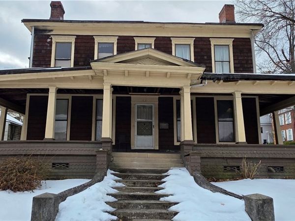 219 Whitely Street, Bridgeport, OH 43912