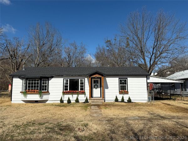407 E Blair Avenue, Wilburton, OK 74578