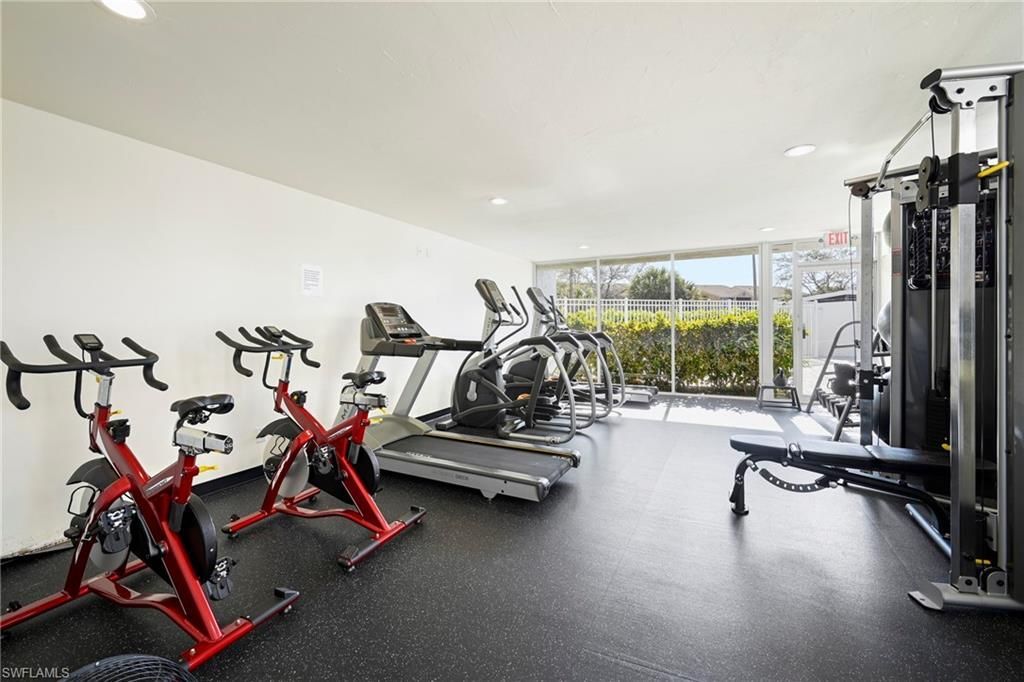 132 Santa Clara Dr, Unit 3, Naples, FL 34104 Photo