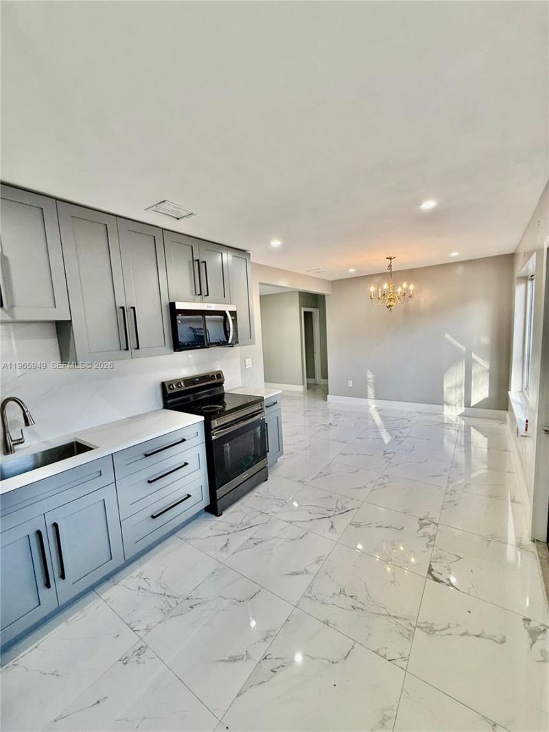 6792 Miramar Pkwy, Unit 1, Miramar, FL 33023 Photo