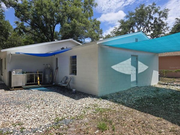 3805 E CRENSHAW STREET, TAMPA, FL 33604