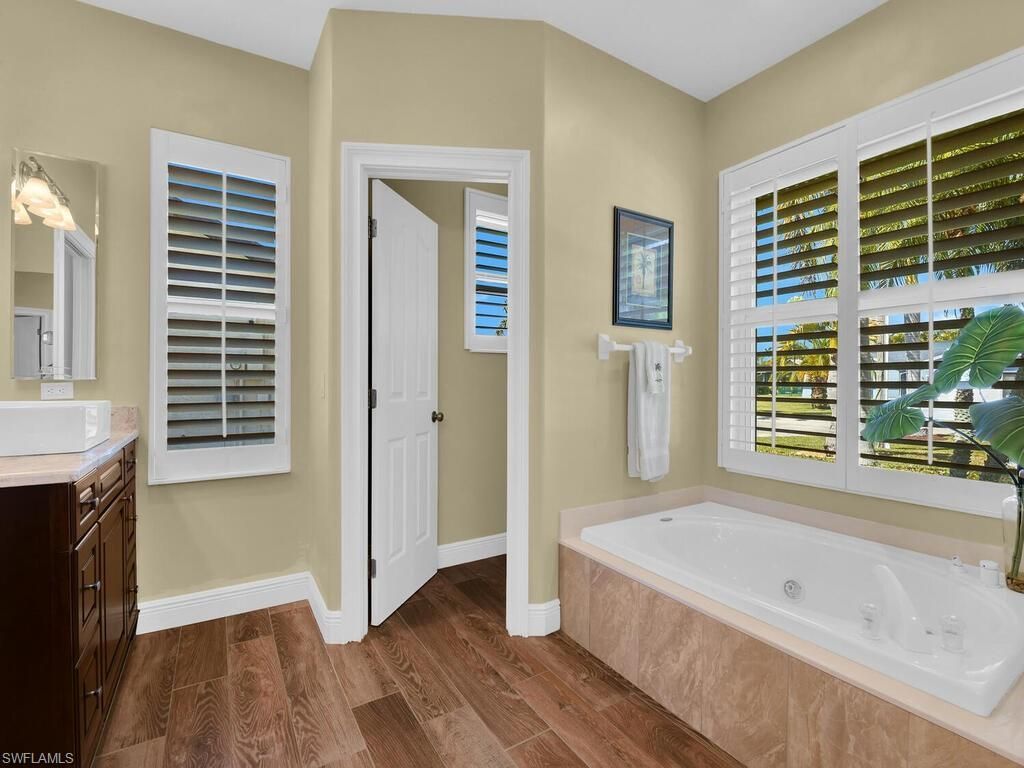 802 SW 56th St, Cape Coral, FL 33914 Photo