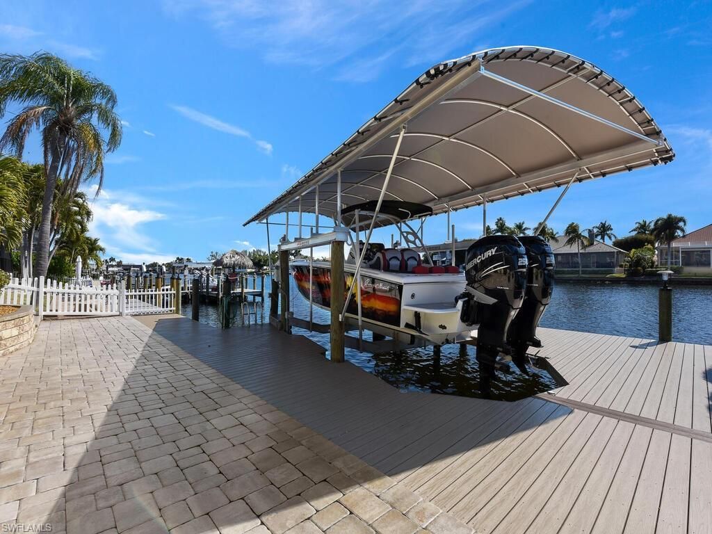 802 SW 56th St, Cape Coral, FL 33914 Photo