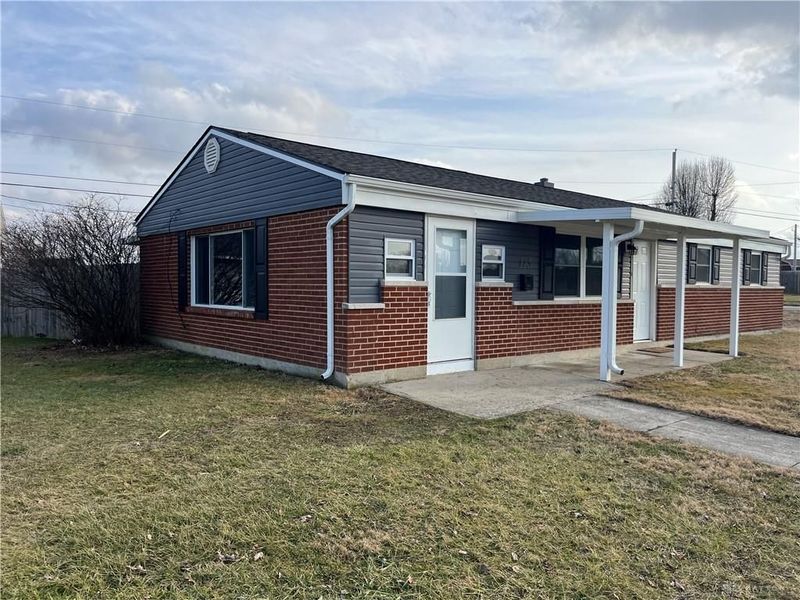 115 Ostend Street, Brookville, OH 45309 Photo 2