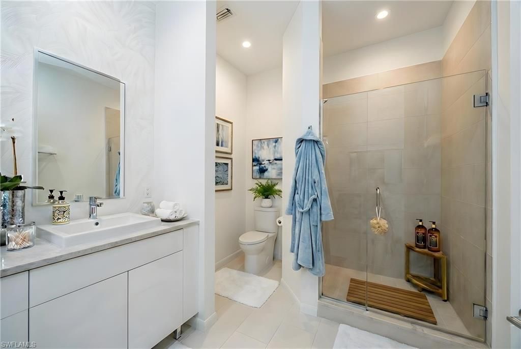 351 9th Ave S, Unit A101, Naples, FL 34102 Photo