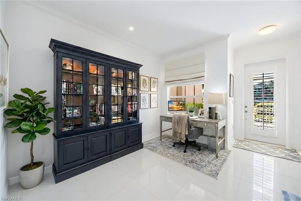 351 9th Ave S, Unit A101, Naples, FL 34102 Photo