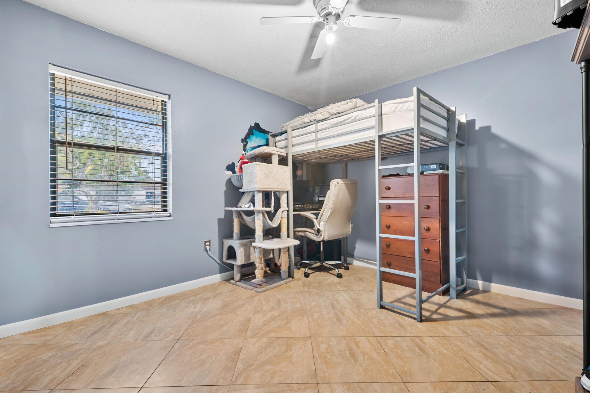 115 NE Caprona Avenue, Port Saint Lucie, FL 34983 Photo