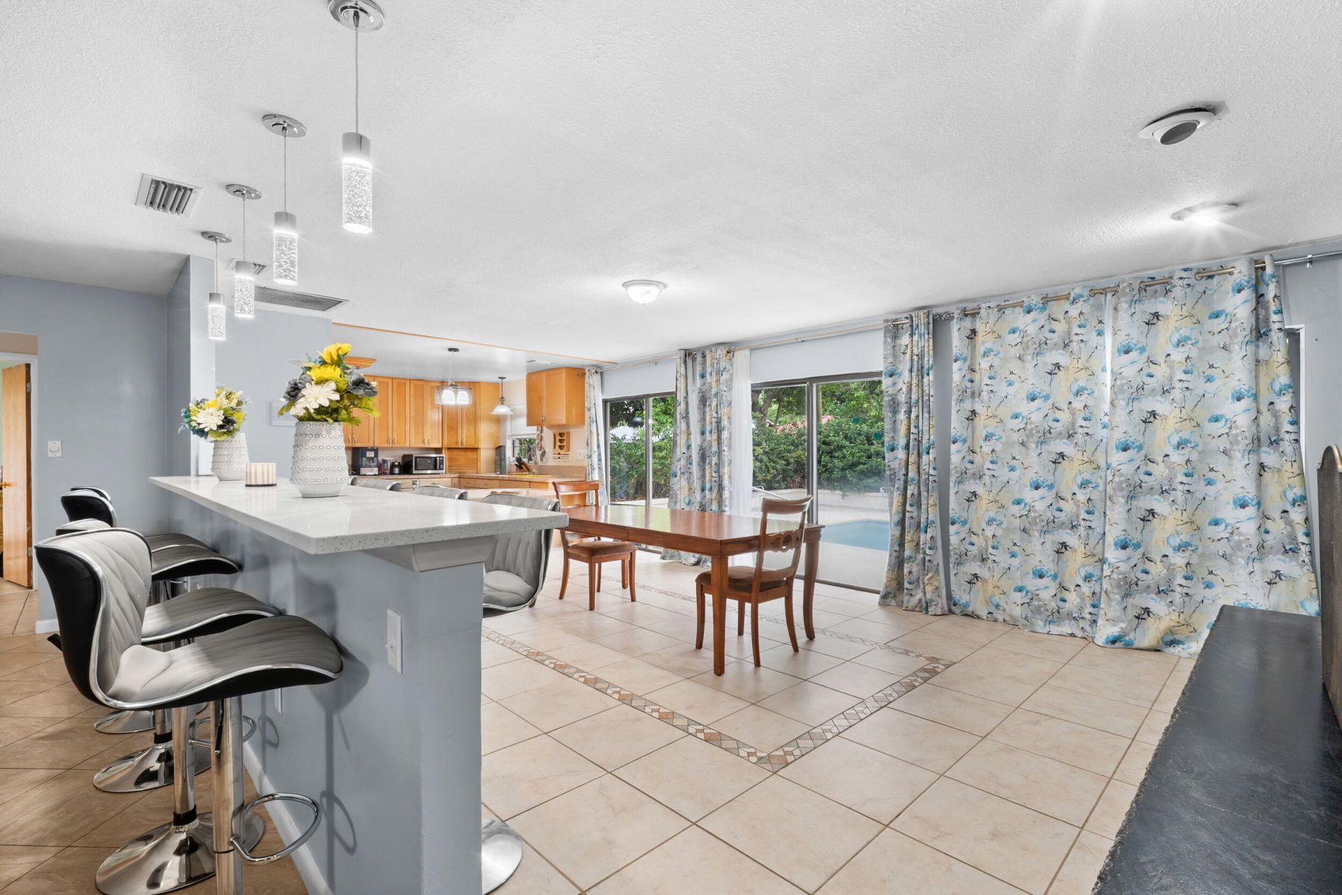 115 NE Caprona Avenue, Port Saint Lucie, FL 34983 Photo