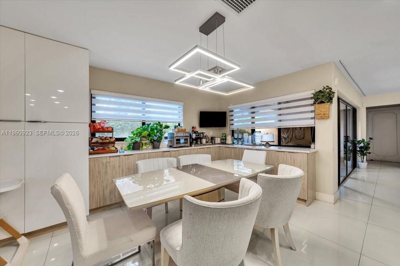 311 NW 101st Ter , Coral Springs, FL 33071 Photo